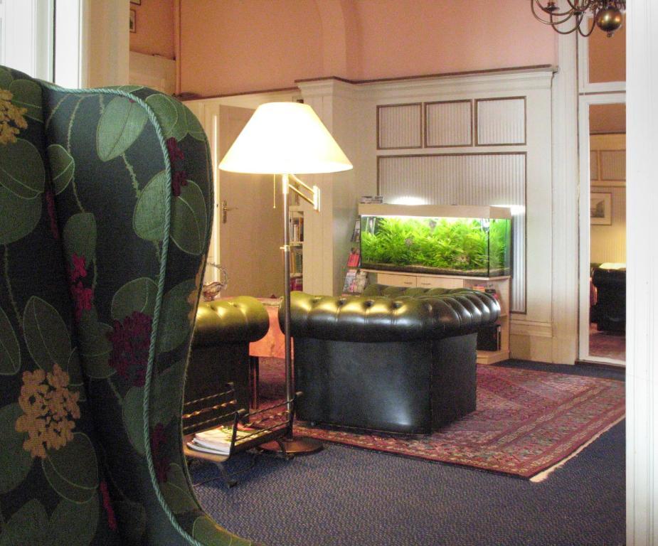 Askanischer Hof Hotel 3*